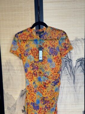 BCBGMaxAzria Short-Sleeve Floral Print Shirt in Mustard Yellow and Blue